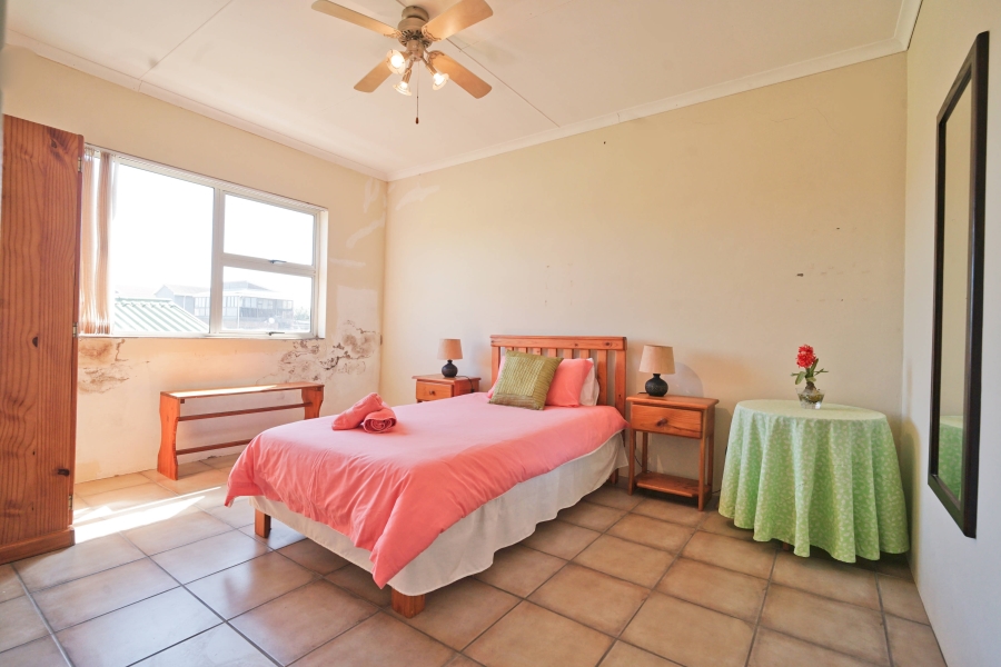 5 Bedroom Property for Sale in Seavale Eastern Cape